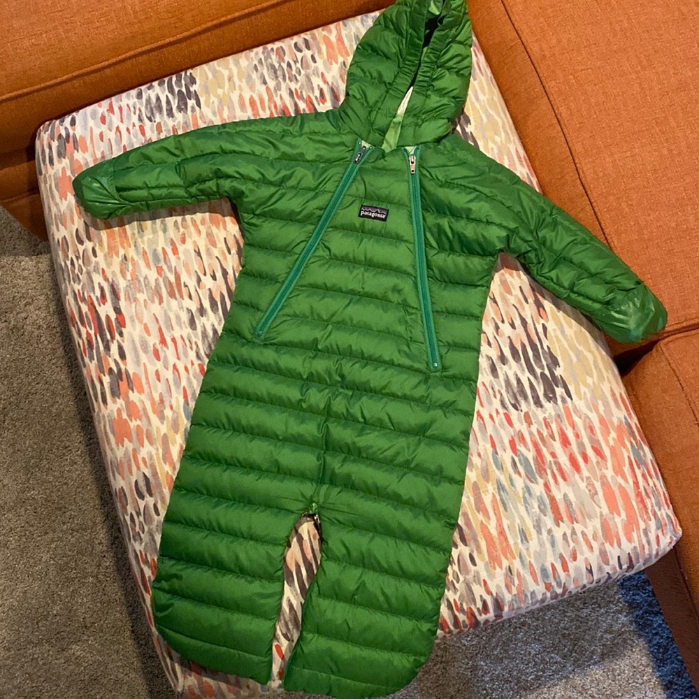 Patagonia Infant Hi-Loft Down Sweater Bunting